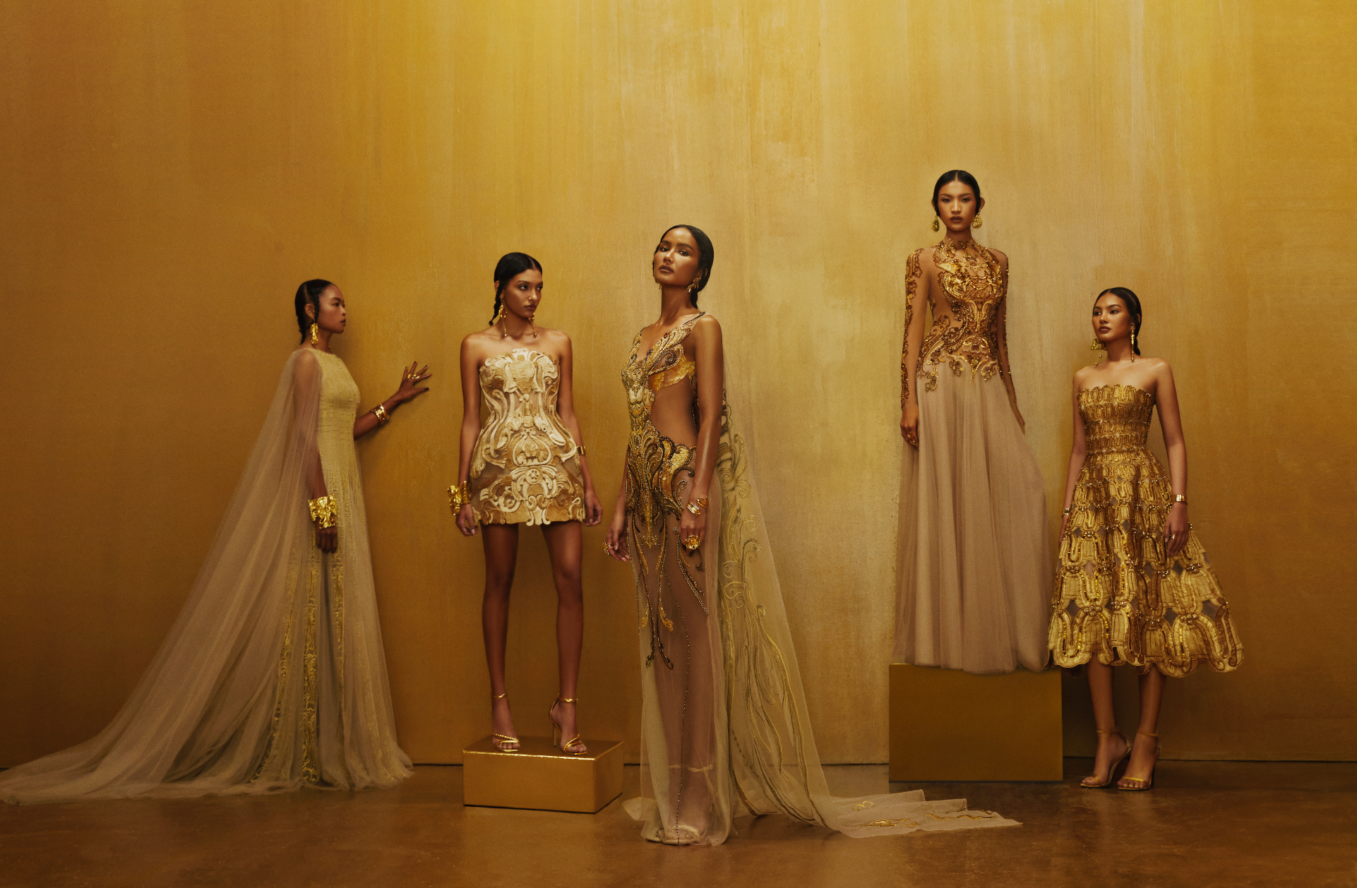 LOOKBOOK GOLDEN HERITAGE