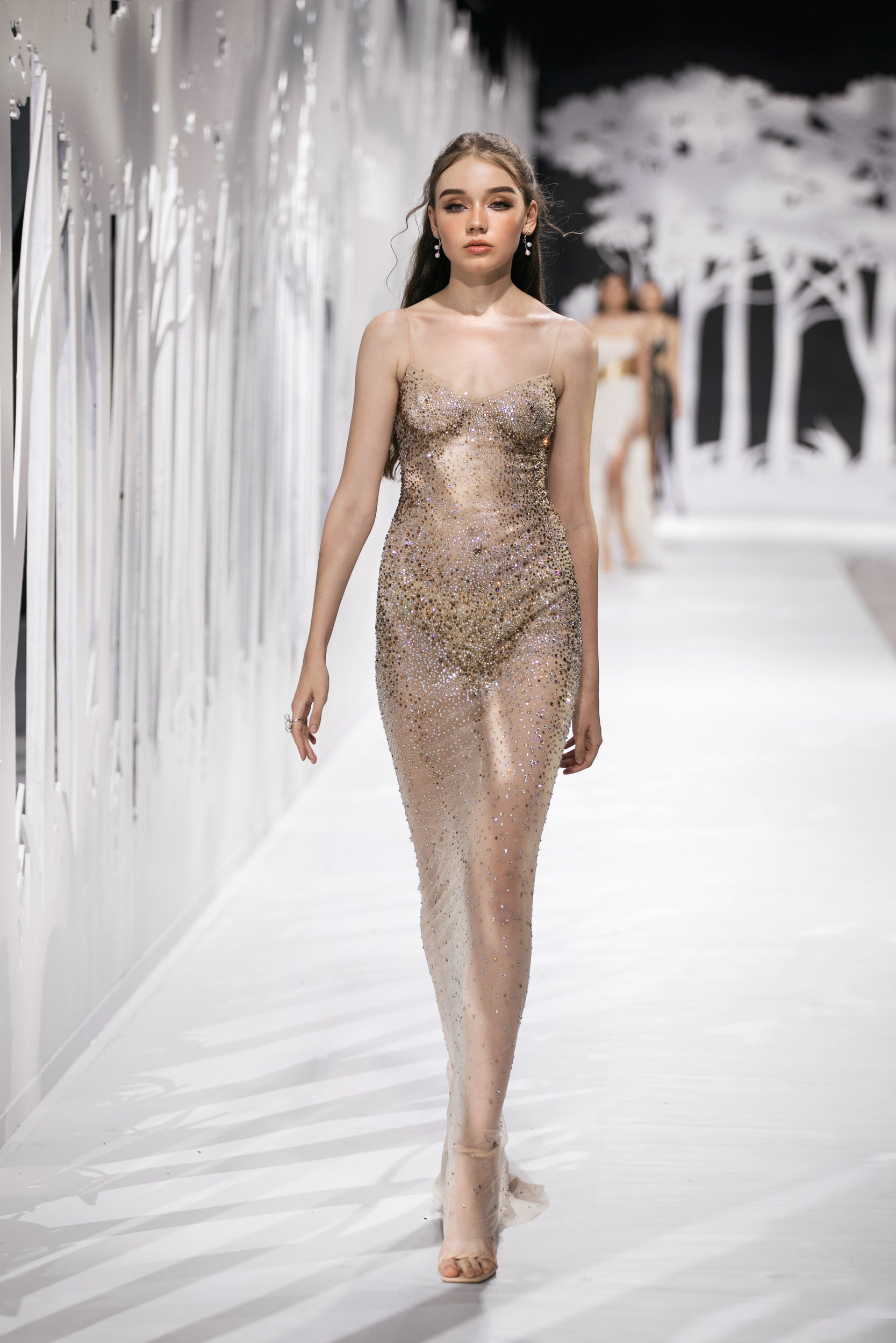 LOOK 75