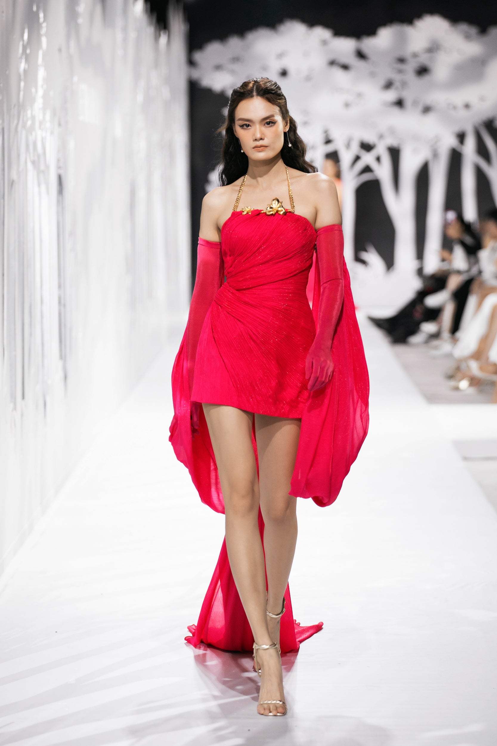 LOOK 82