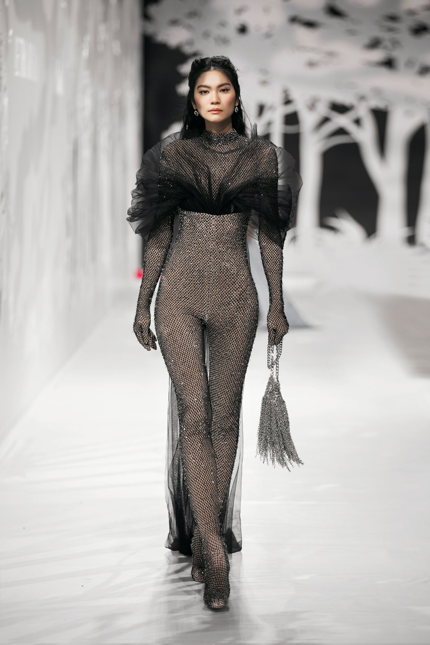 LOOK 86