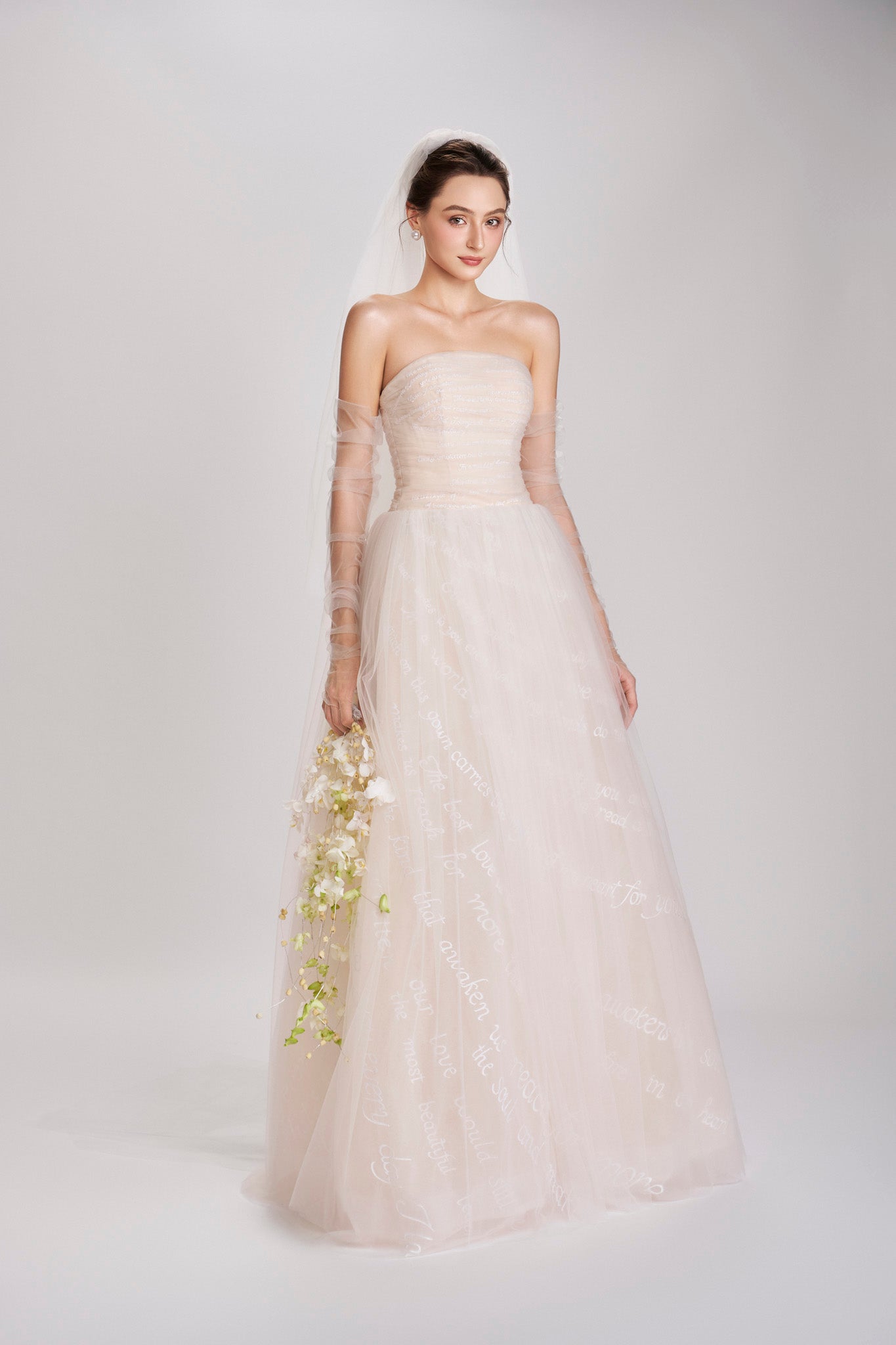 GARDEN MEMORY WEDDING DRESS