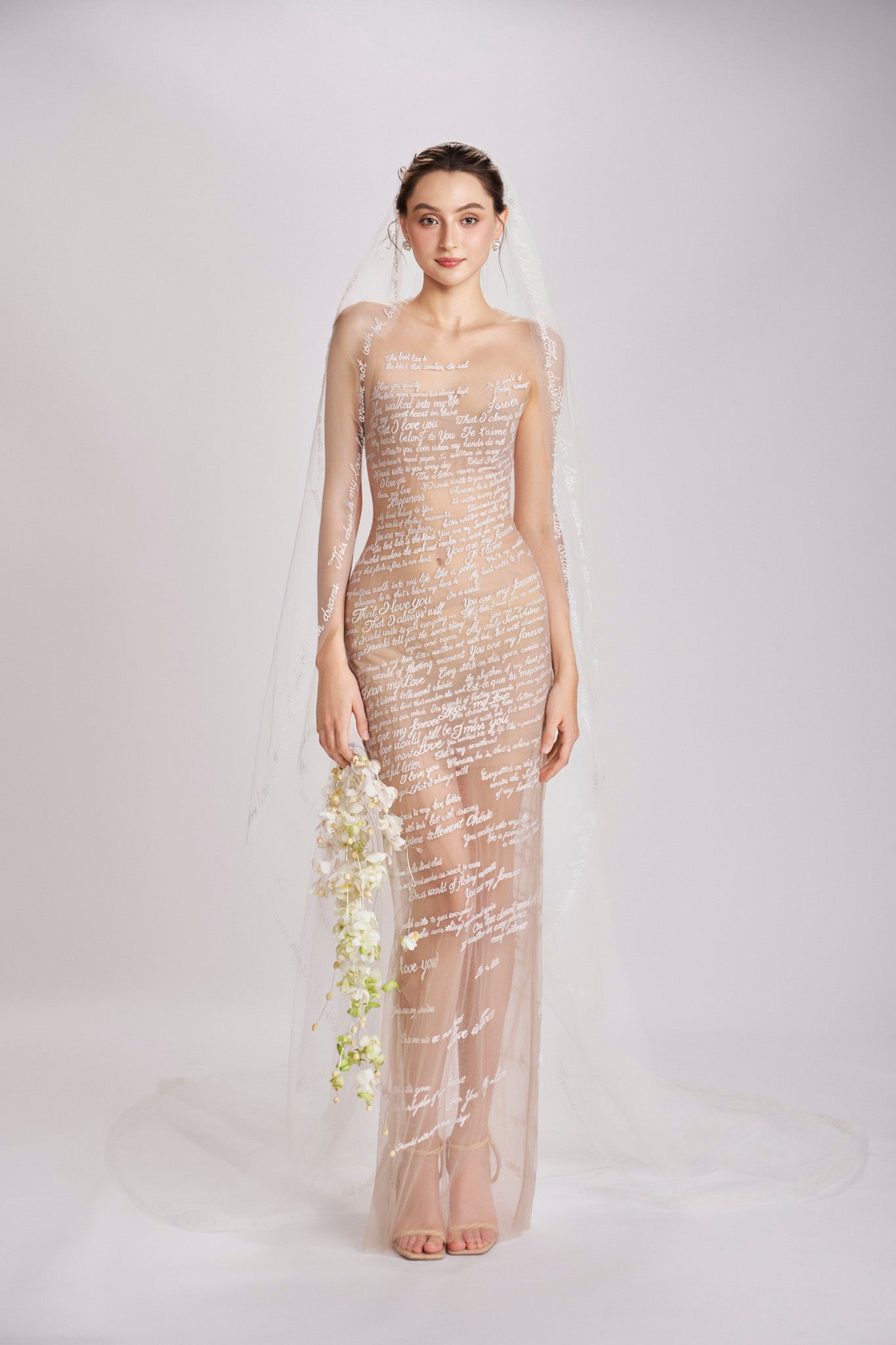 IVORY BLOOM WEDDING DRESS