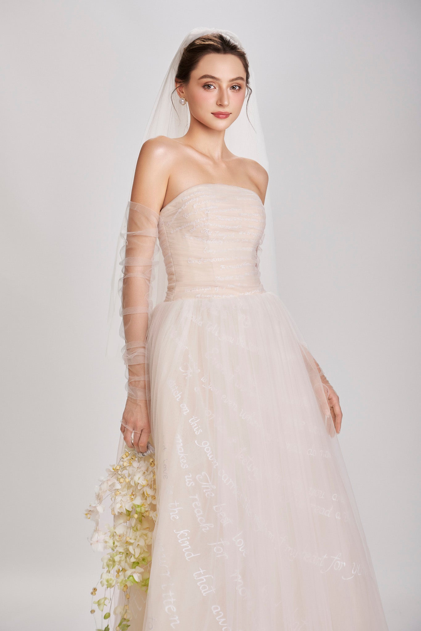 GARDEN MEMORY WEDDING DRESS