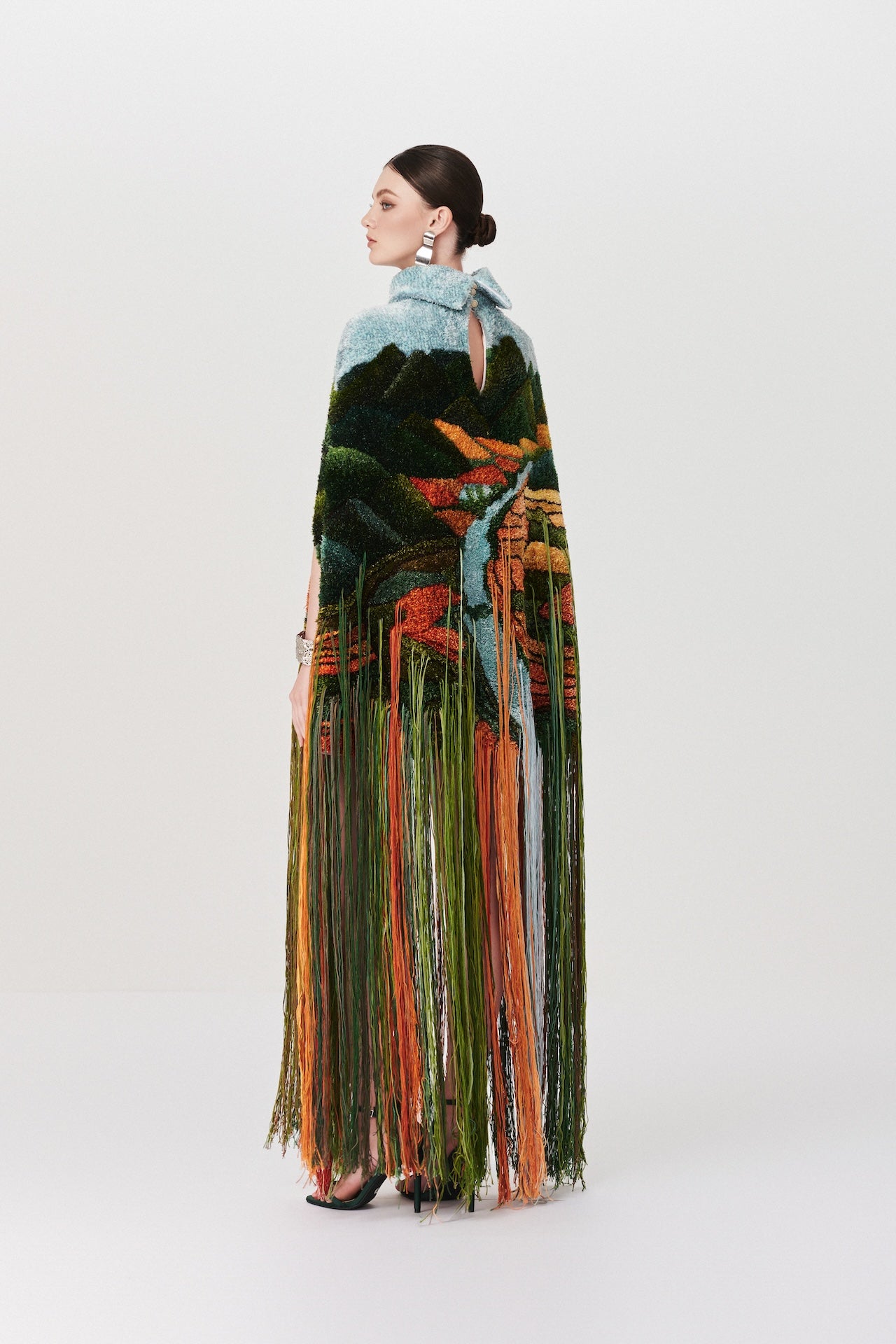 LOOK 37