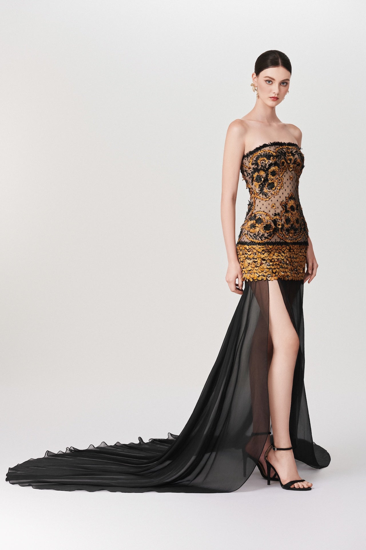 LOOK 44
