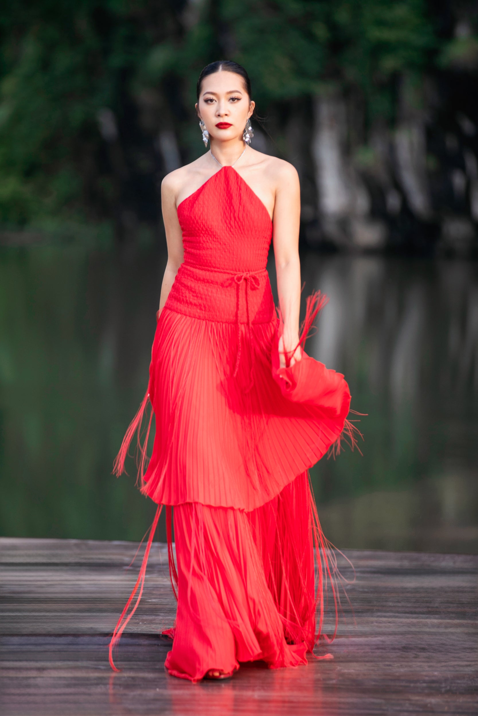 LOOK 37
