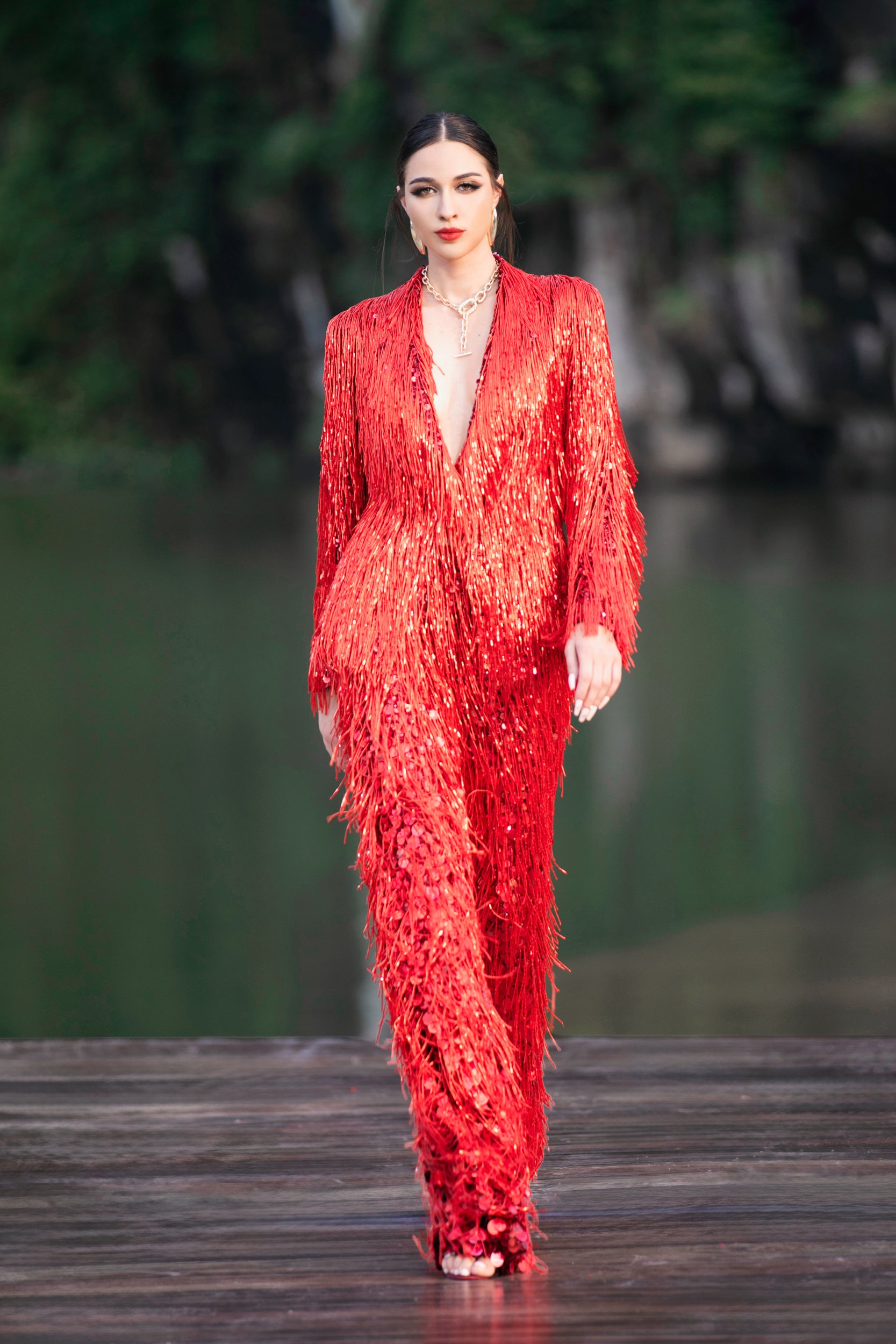 LOOK 38