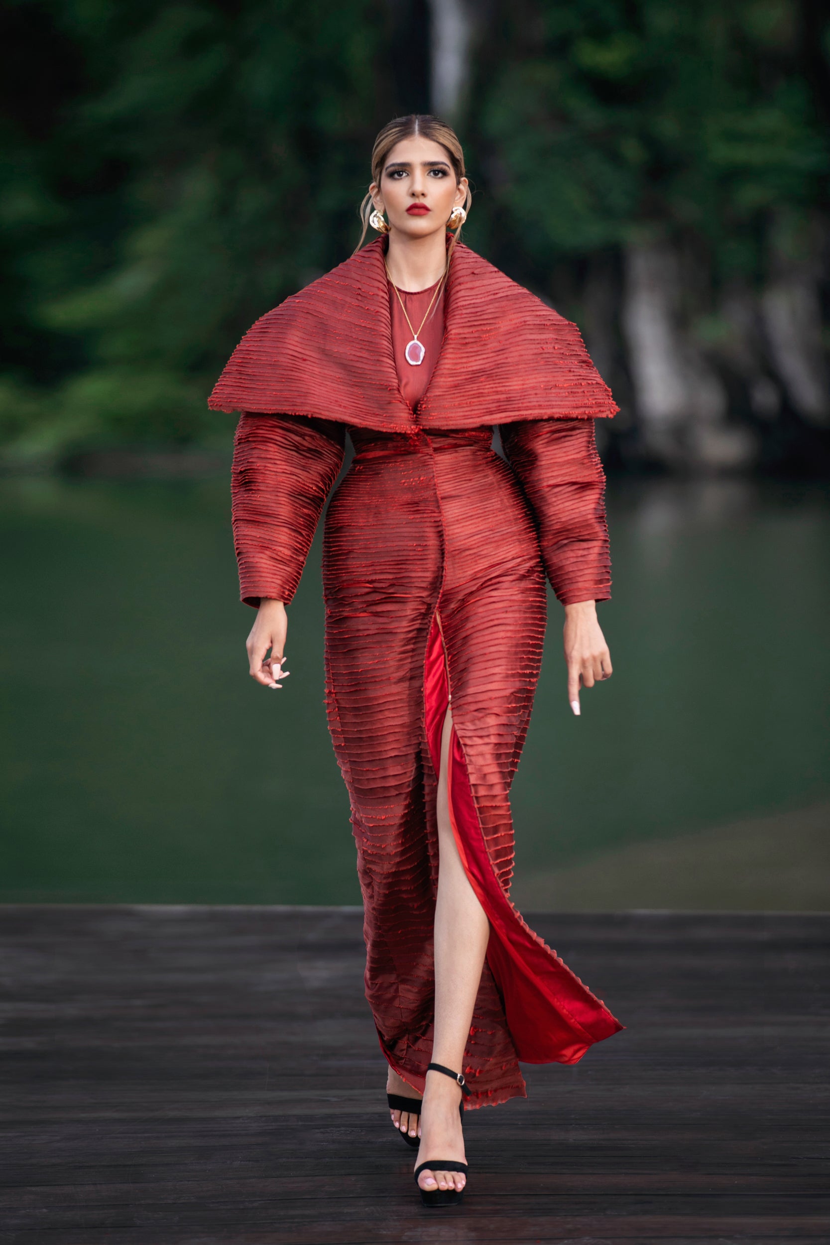 LOOK 47