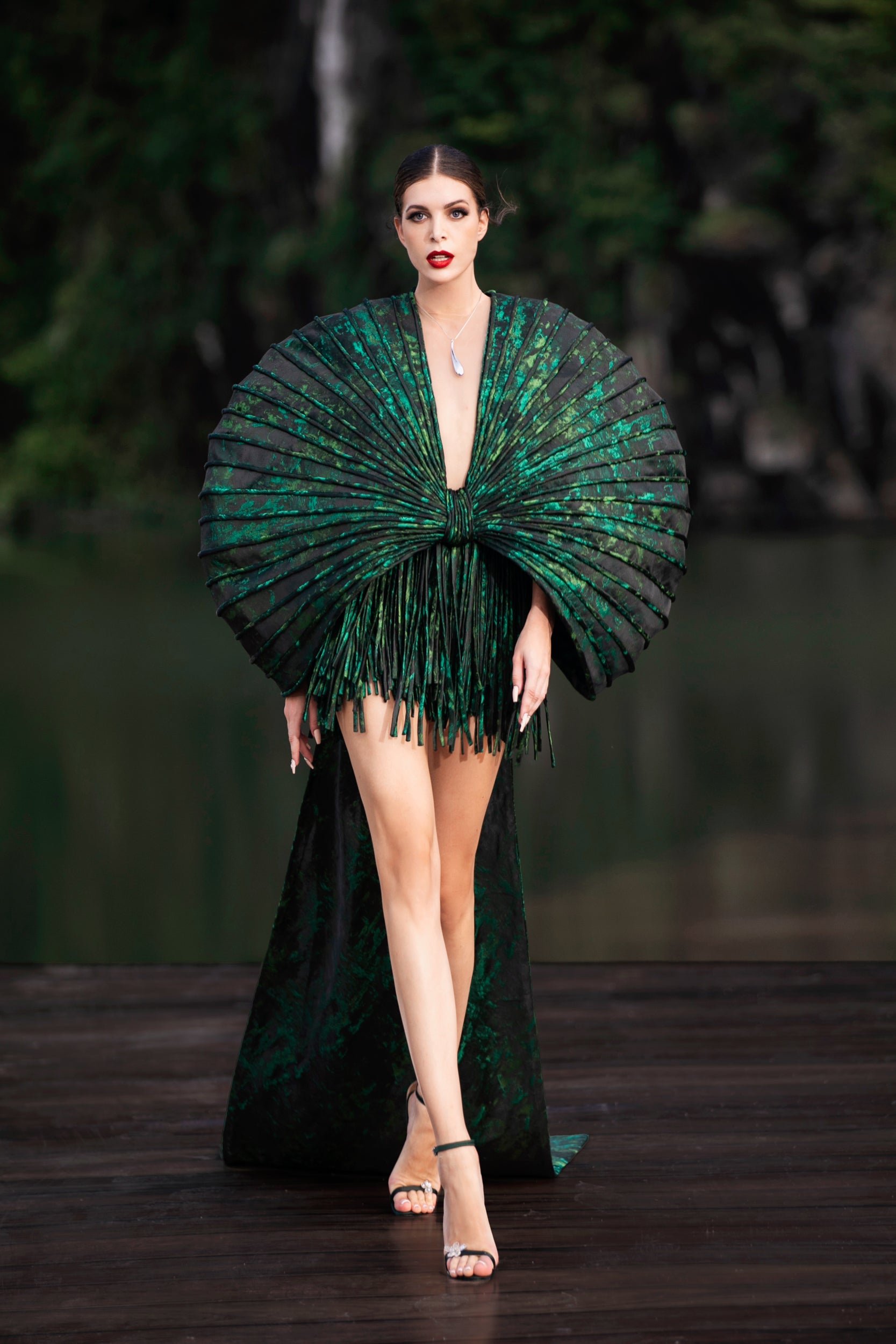 LOOK 68