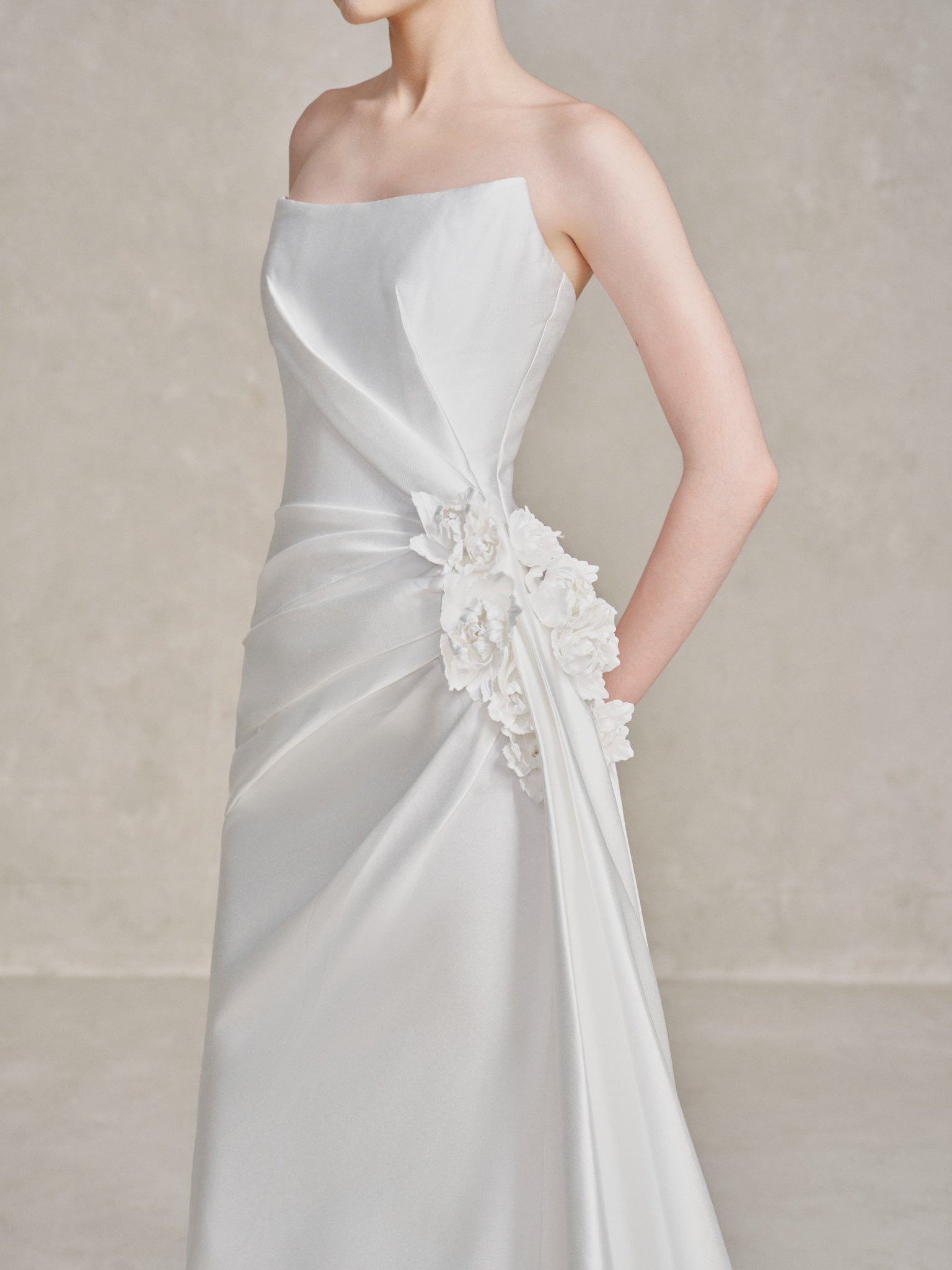 LOOK 18