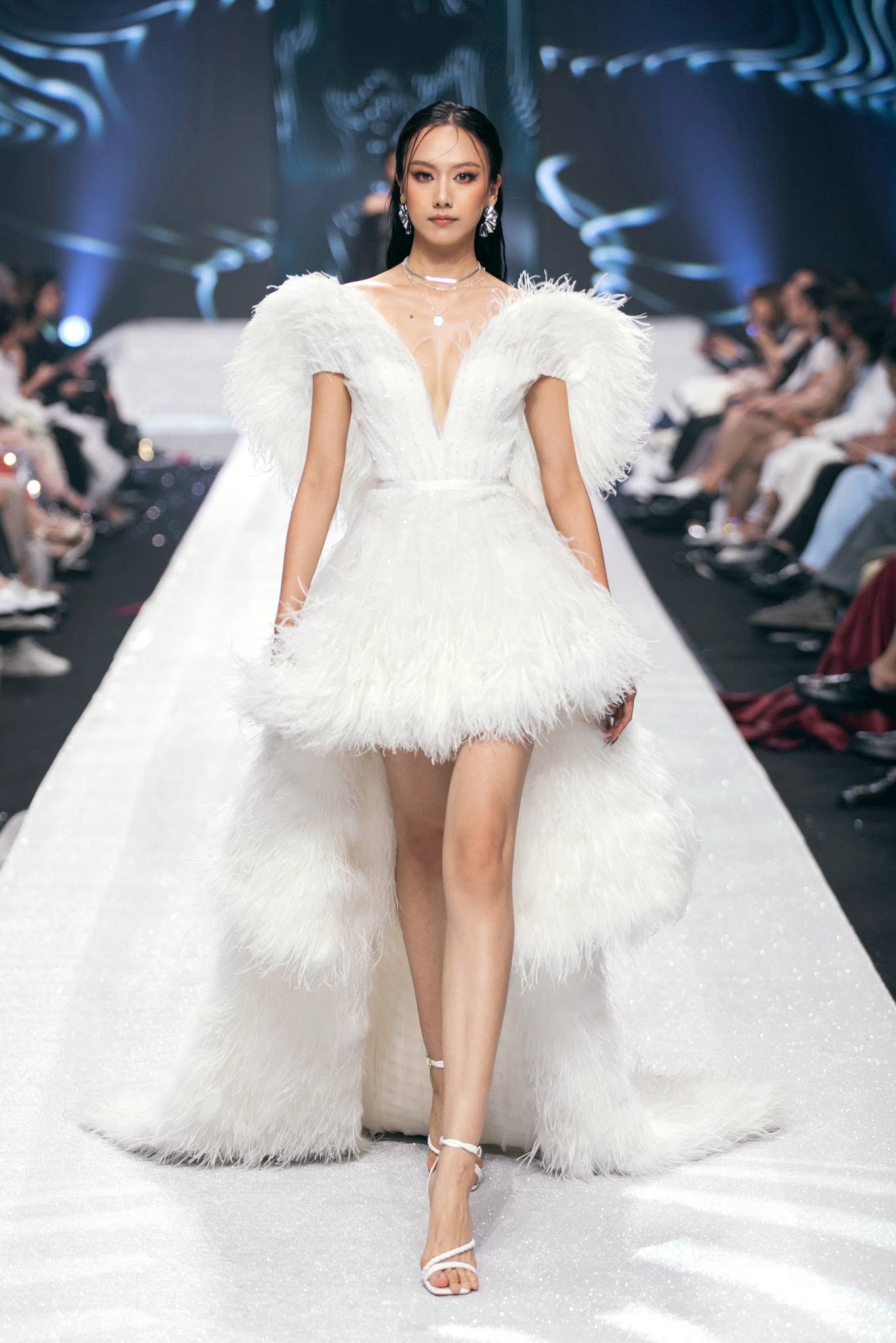 LOOK 21