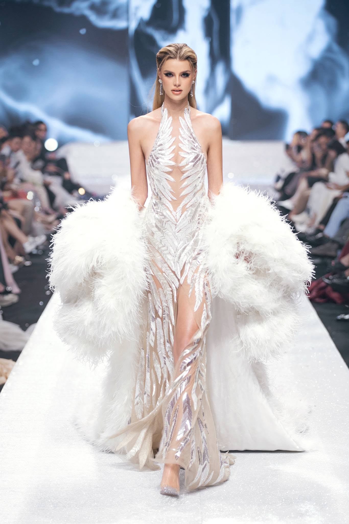 LOOK 34