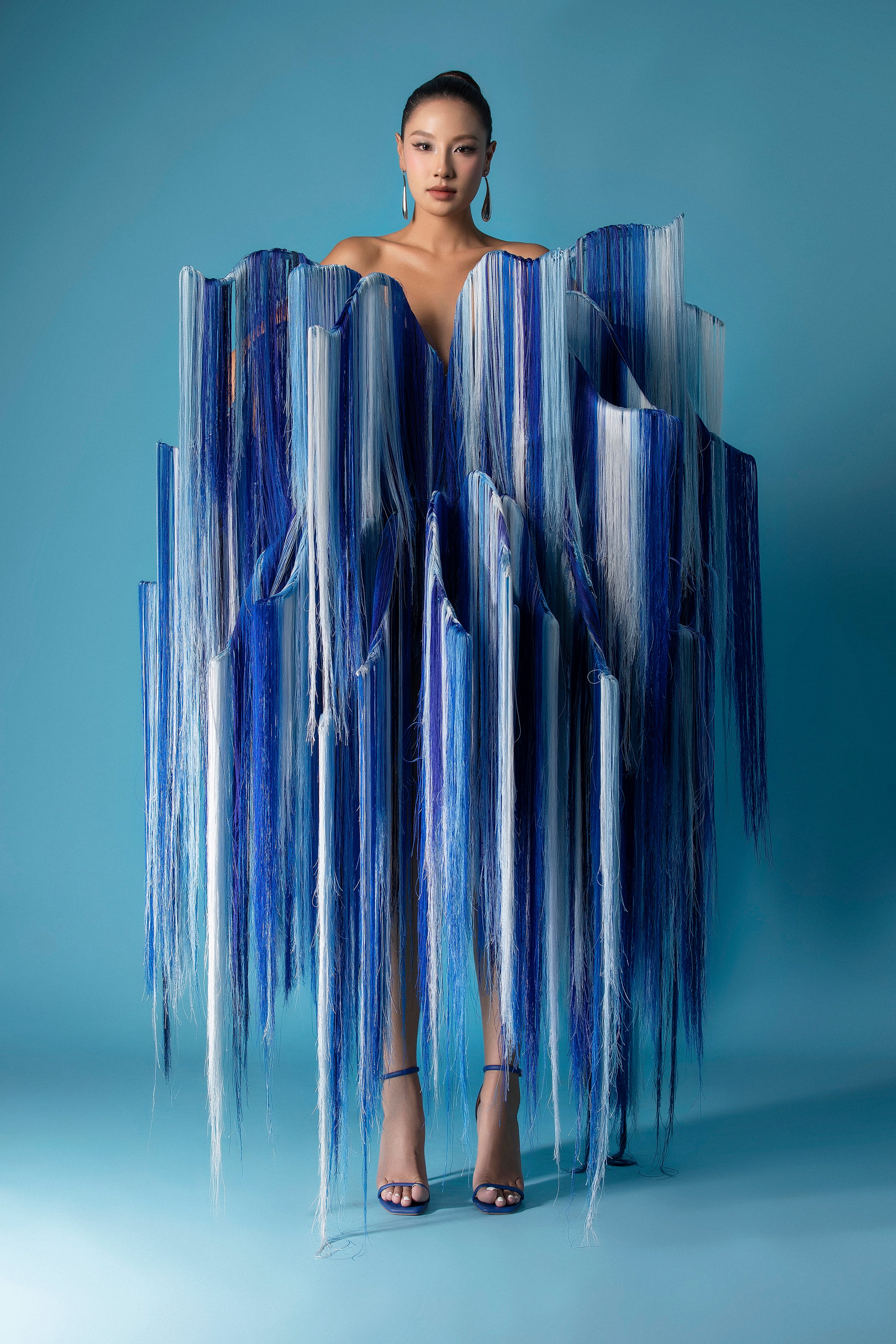 LOOK 13