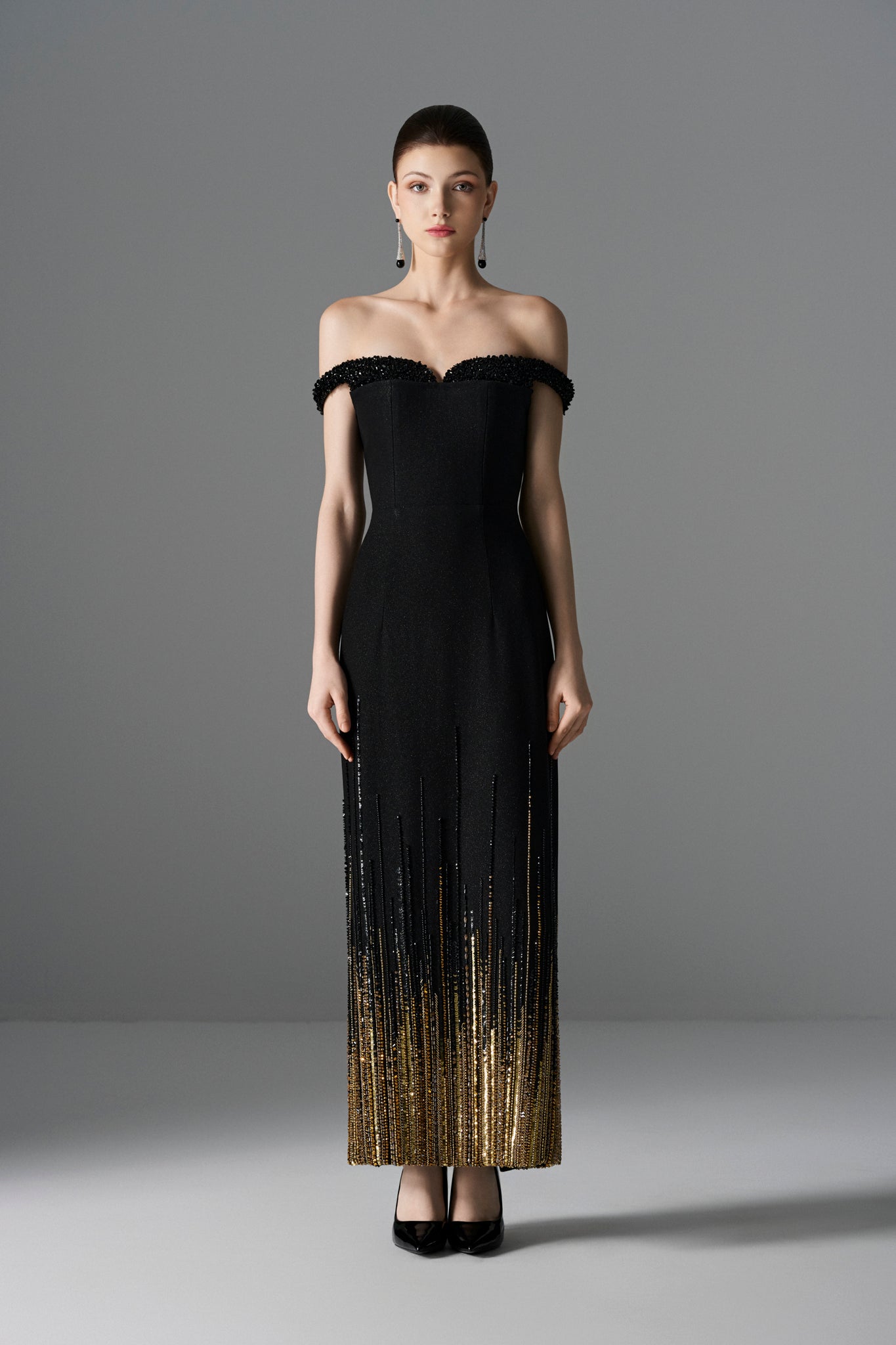 Midnight Gold Plunge